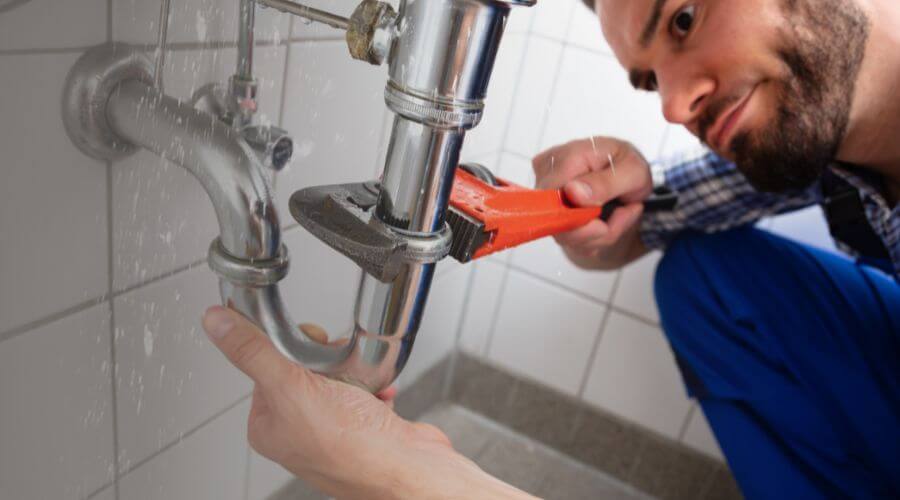 Professional same day plumber services in Donnellson, IL